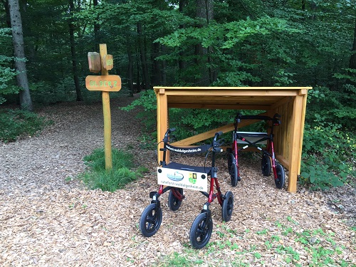 Bild Gehhilfestation